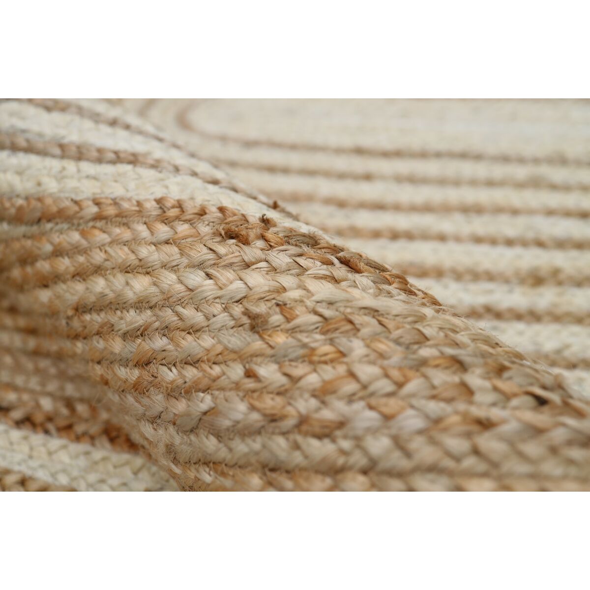 V5H17E38856F2B0648DA58834990A19E215R5064652P2