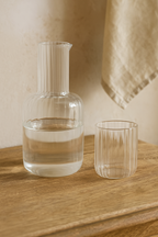 Jarra con vaso vidrio