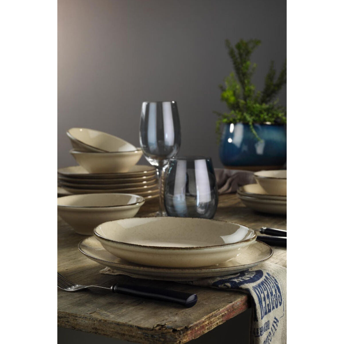 V4HA1E54F56756342FDE2E44F84D5041C00R7403030P5